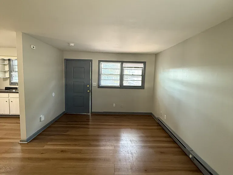 142 Bradford Ave #2 — Photo 4
