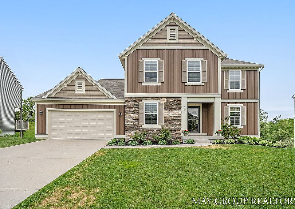 1st image of 637 Highlander Dr NE