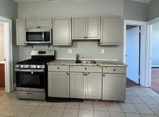 128 W 11th St #2, Bayonne, NJ 07002