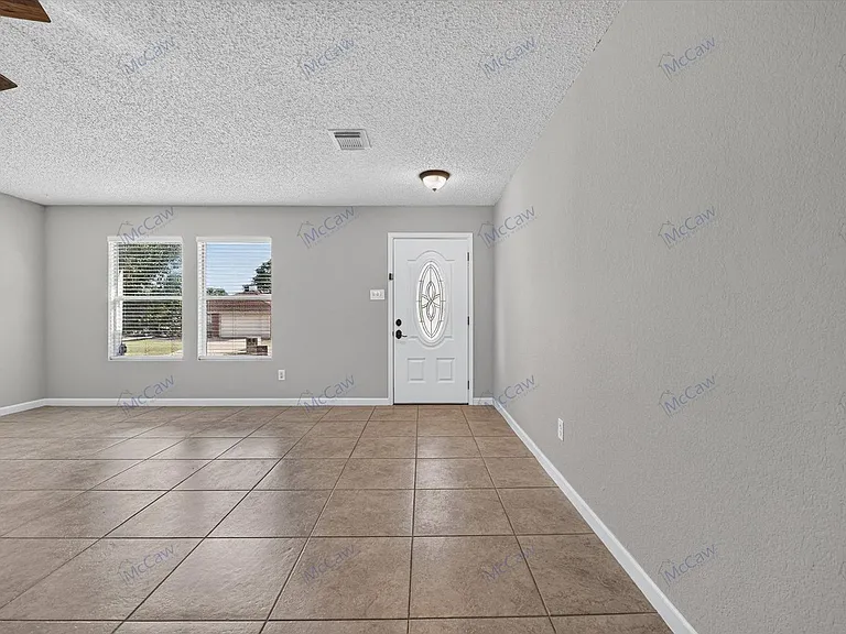 5408 Lansdowne Ave — Photo 3