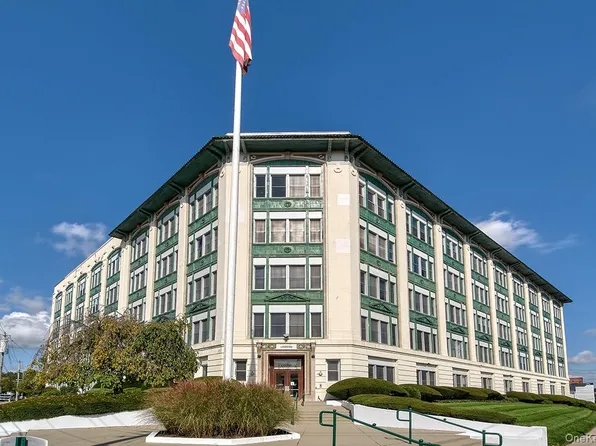 1 Landmark Square #109, Port Chester, NY 10573