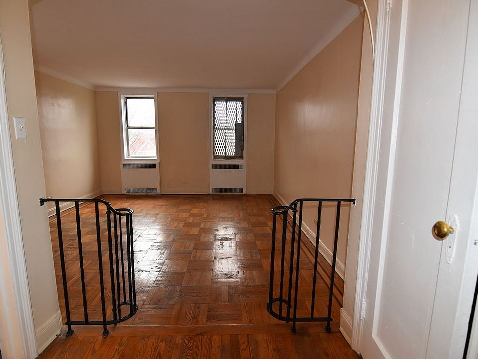 1st image of 580 E 17th St APT 4E