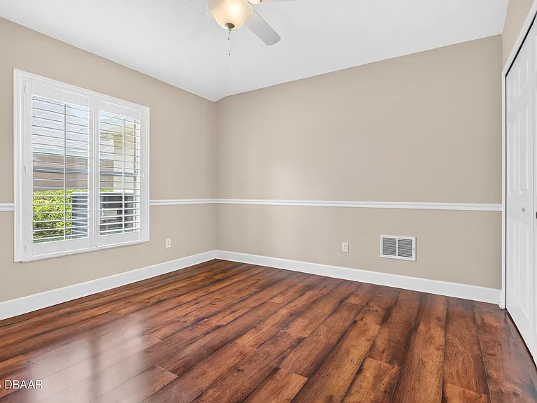 1223 Crown Pointe Ln — Photo 12