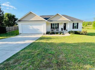 444 Granite Cir, Albertville, AL 35950