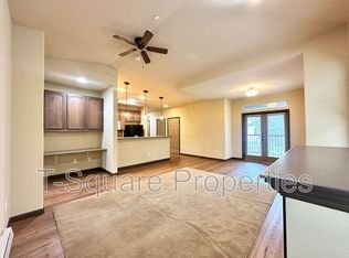 9505 NE 180th St APT 203, Bothell, WA 98011