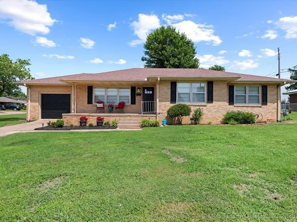 318 Boston Ave, Bartlesville, OK 74006