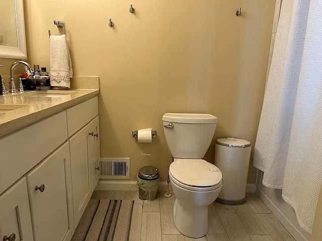 229 Yale Dr — Photo 13