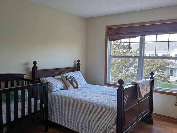 4th image of 931 Willow Glen Dr #108