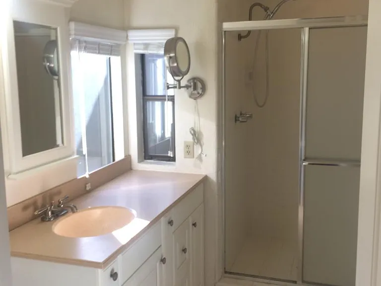 435 Alberto Way #4 — Photo 3