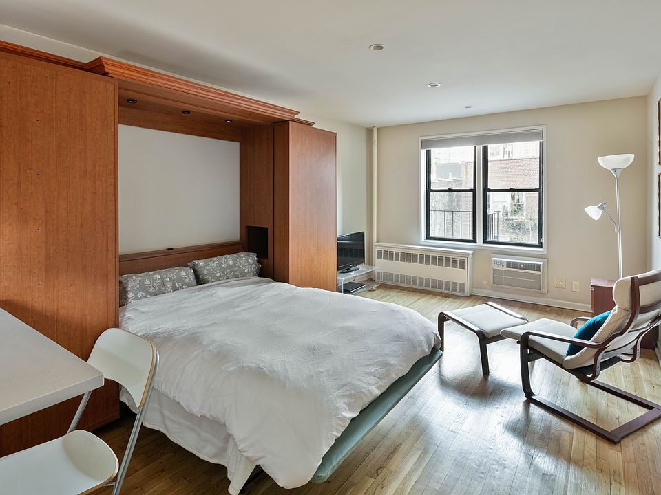 2nd image of 145 E 29th St APT 7E