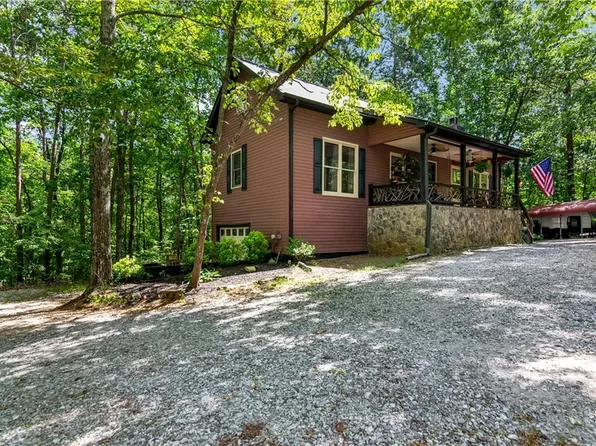 641 Hensley Way, Marble Hill, GA 30148