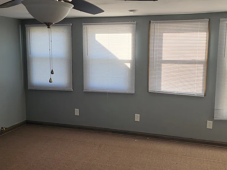 412 Main St #REAR — Photo 10