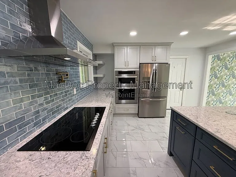 428 Ingleside Dr — Photo 14