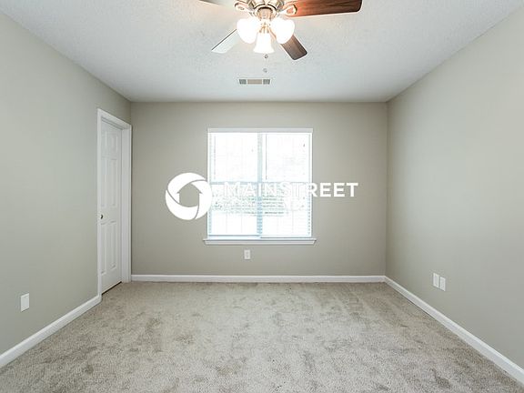 5th image of 95 Highland Dr