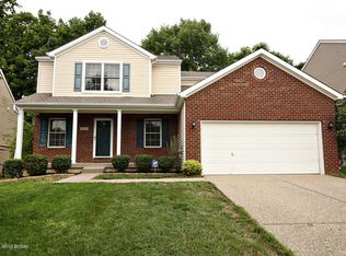 5011 Roaming Plains Ct, Louisville, KY 40229
