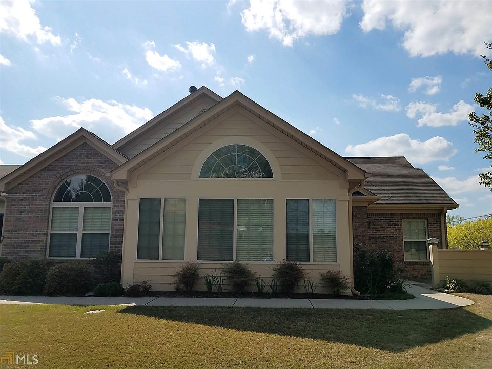 1st image of 1303 Silver Summit Dr SE