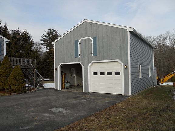 2nd image of 1158 Washington St