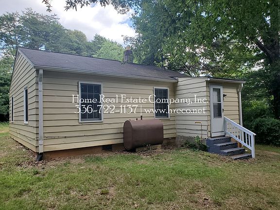 2nd image of 3050 Heitman Dr
