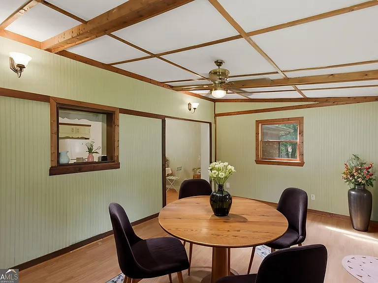 4400 Winding Creek Dr — Photo 3