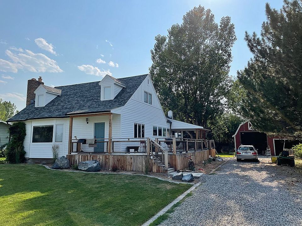 1st image of 349 Crest Dr