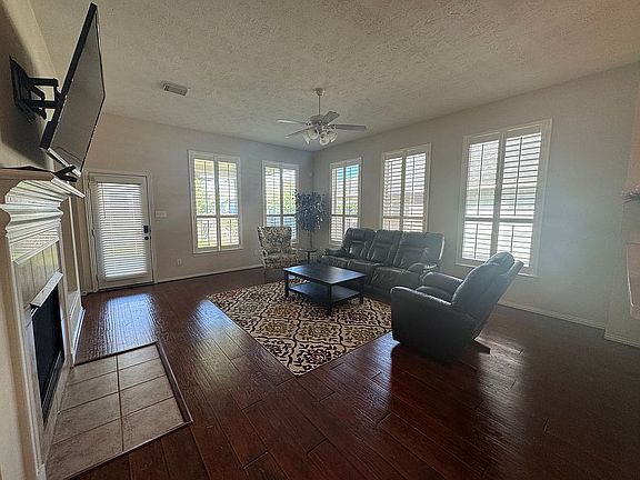 5th image of 2508 Kimberly Dawn Dr