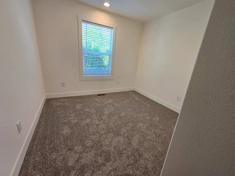 359 Lemon Dr #17 — Photo 12