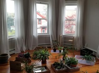 57 Woodbine St FLOOR 2, Providence, RI 02906
