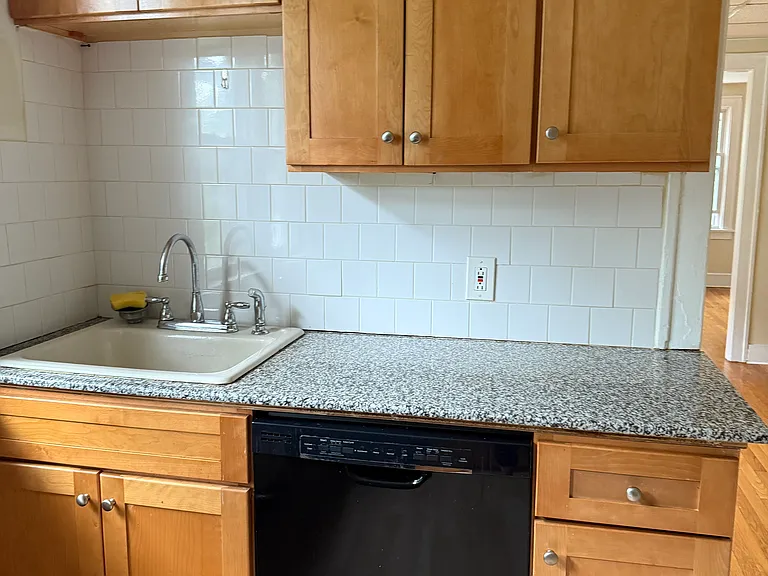 258 S Allen St #2 — Photo 1