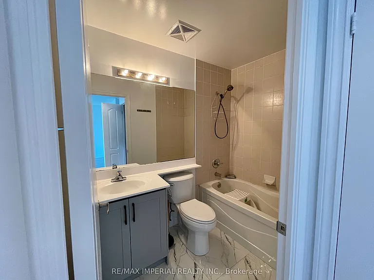 70 Town Centre Ct #3203 — Photo 23