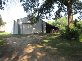 1260 Munith Rd, Jackson, MI 49201