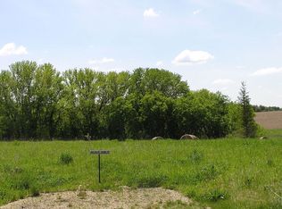 853 Yost Dr, Hudson, WI 54016