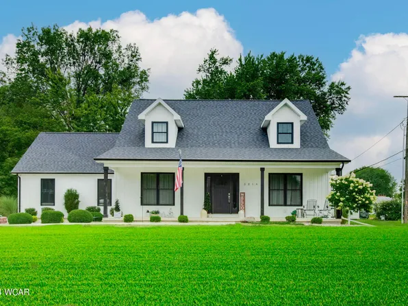 3214 Greens Rd, Lima, OH 45805
