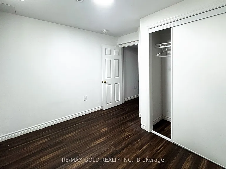 27 Dulverton Dr — Photo 16