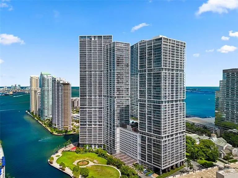 495 Brickell Ave #409 — Photo 20
