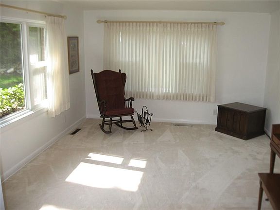 2nd image of 4915 Walker Blvd
