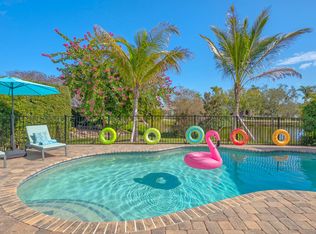927 80th St NW, Bradenton, FL 34209