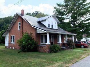 2618 Brown St, Richlands, VA 24641