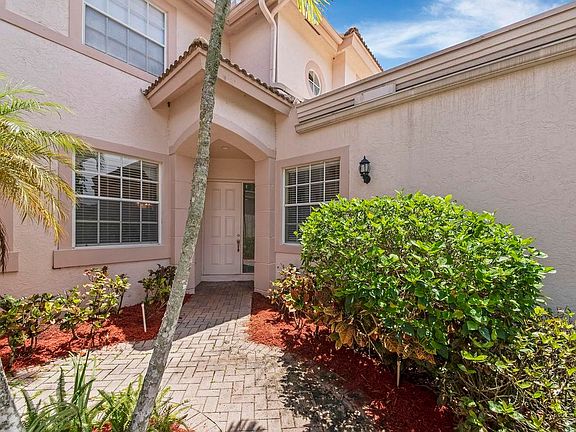 2nd image of 8026 Aberdeen Dr Unit 102