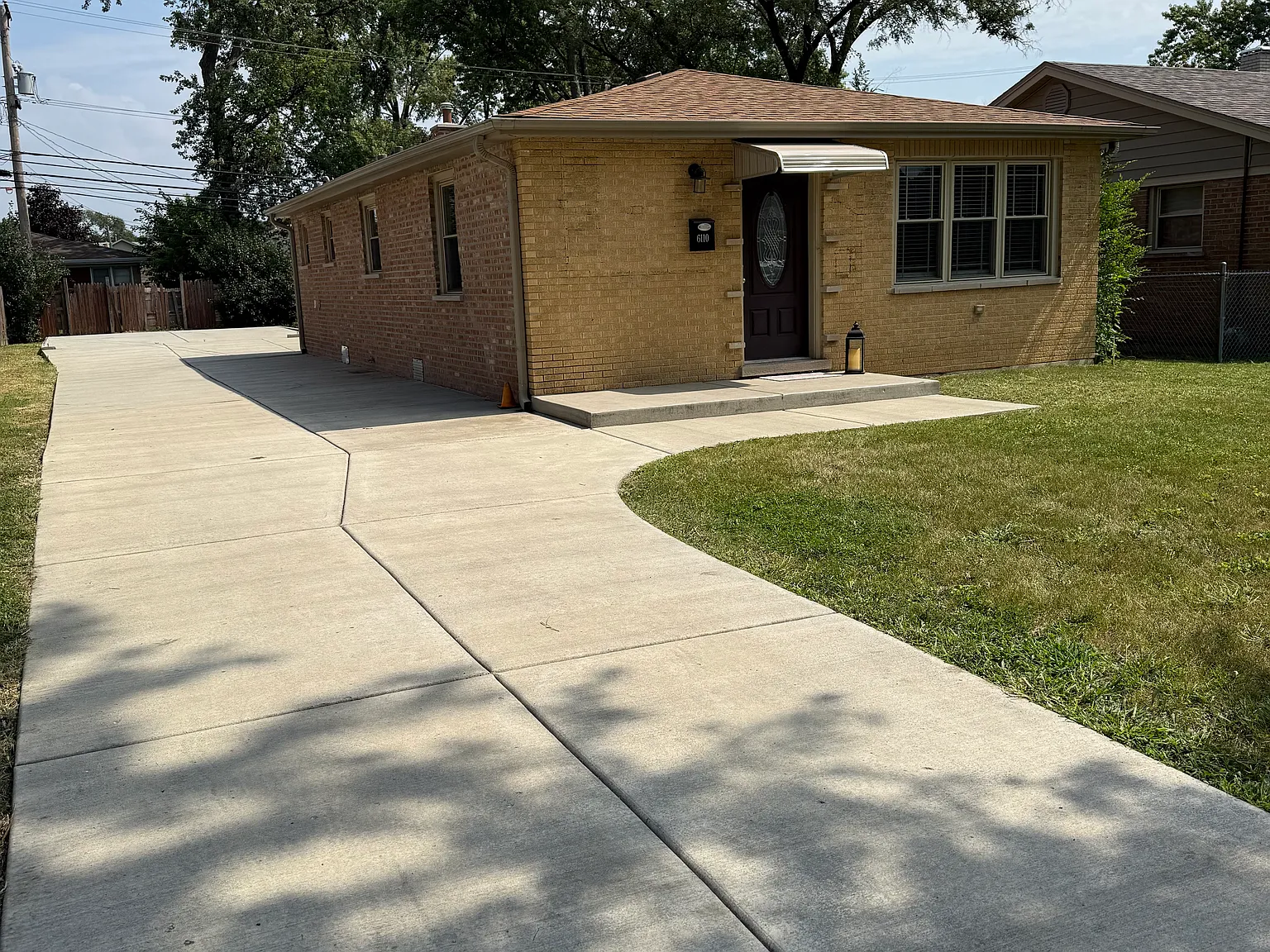 2 bed, 995 sqft, $2,400 — Photo 2