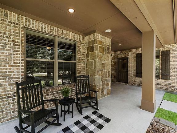 3rd image of 9014 Water Crest Ct