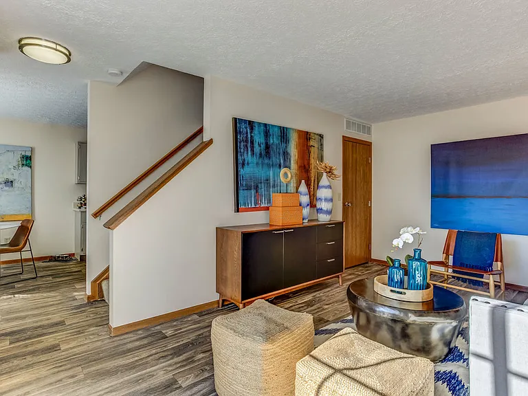 Heathermoor and Bedford Commons Apartments — Photo 15