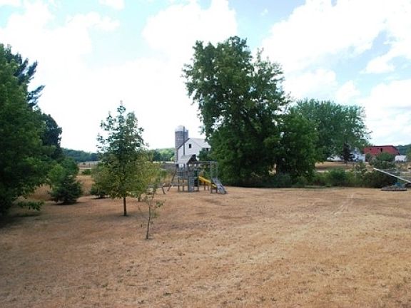 5th image of W5518 Gema Dr