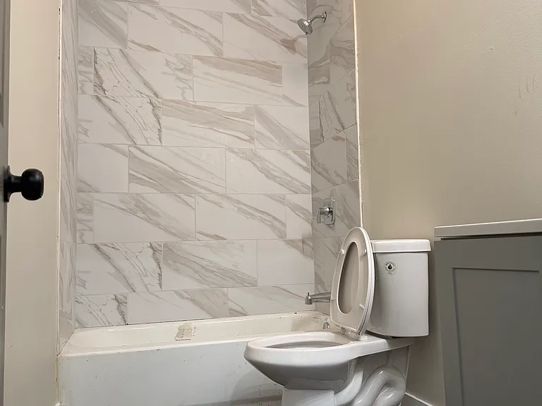 7948 S Evans Ave #8 — Photo 8