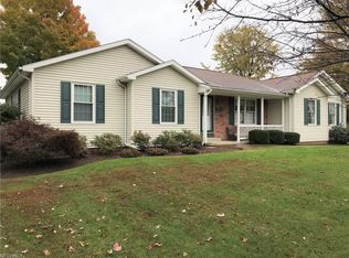 2870 Linda Ln, Ashtabula, OH 44004