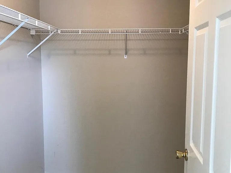 4402 Orchard Trce — Photo 14
