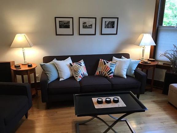 2nd image of 3274 W Wrightwood Ave APT 1