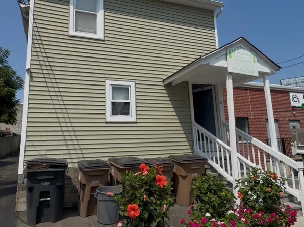 19 Davenport Street, Stamford, CT 06902