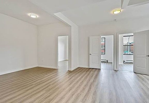 2nd image of 181 Mac Dougal St #3A