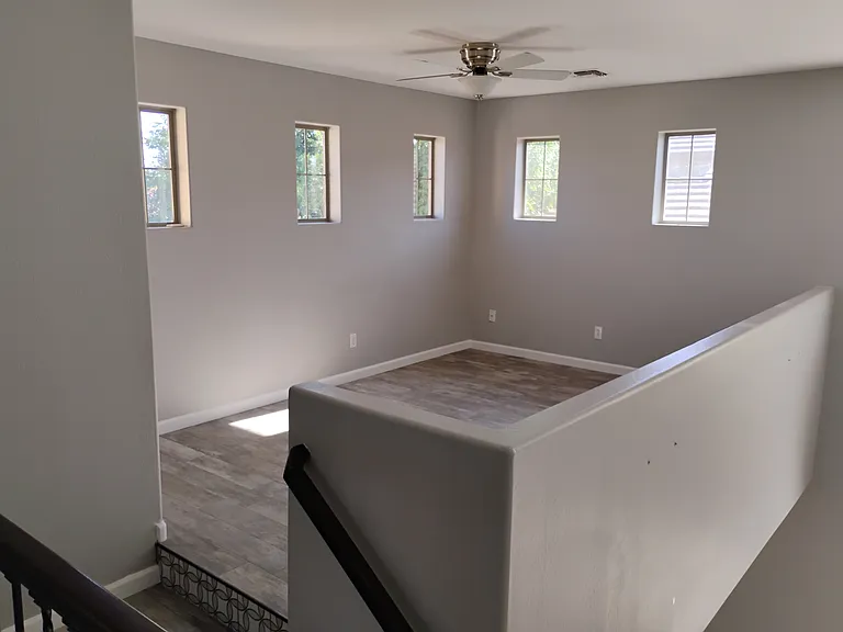 3285 E Lafayette Ave — Photo 23