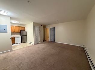 64 N Main St APT 4, Sayville, NY 11782